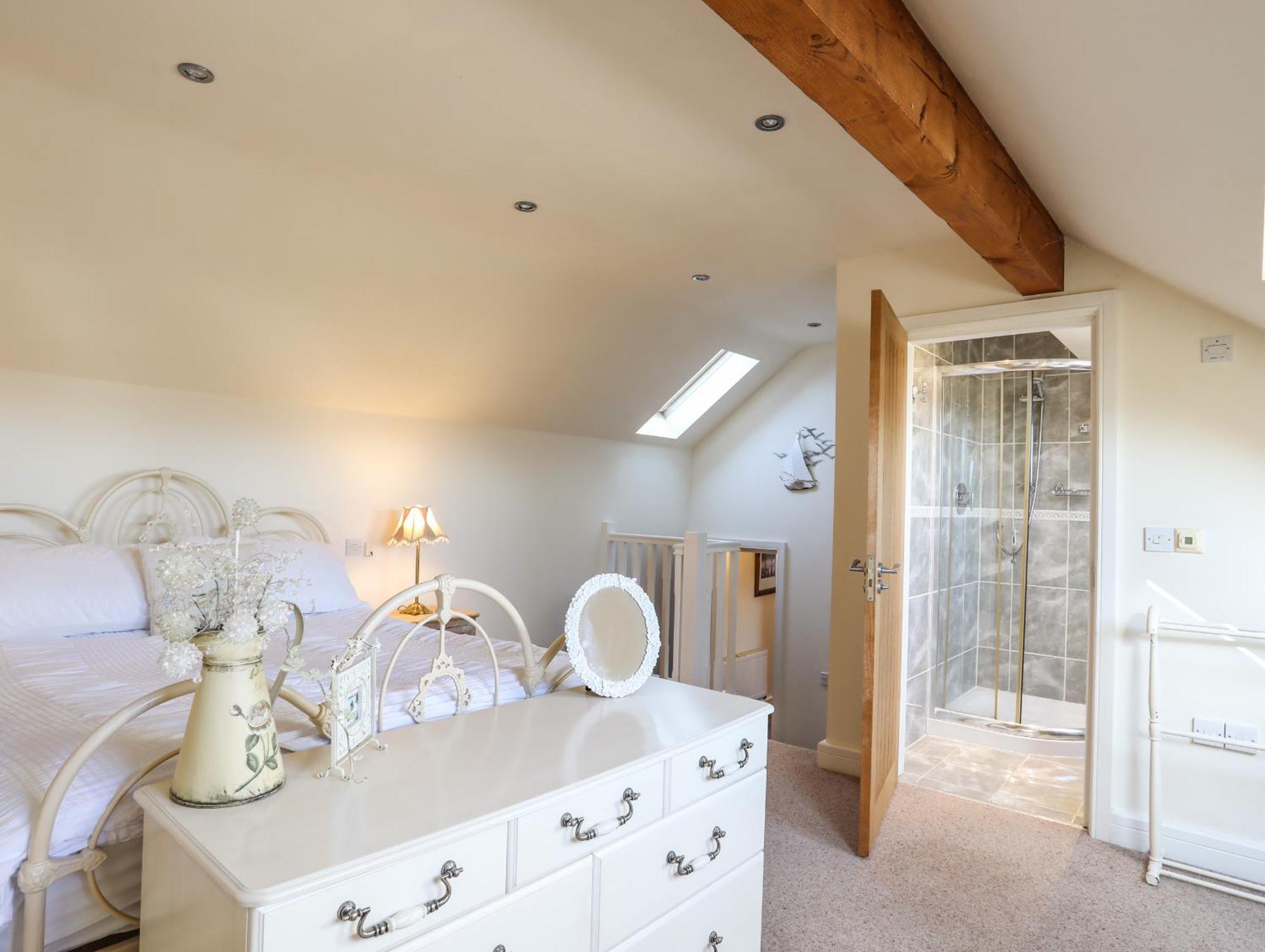 Cosy Barn Villa Dwyran ภายนอก รูปภาพ